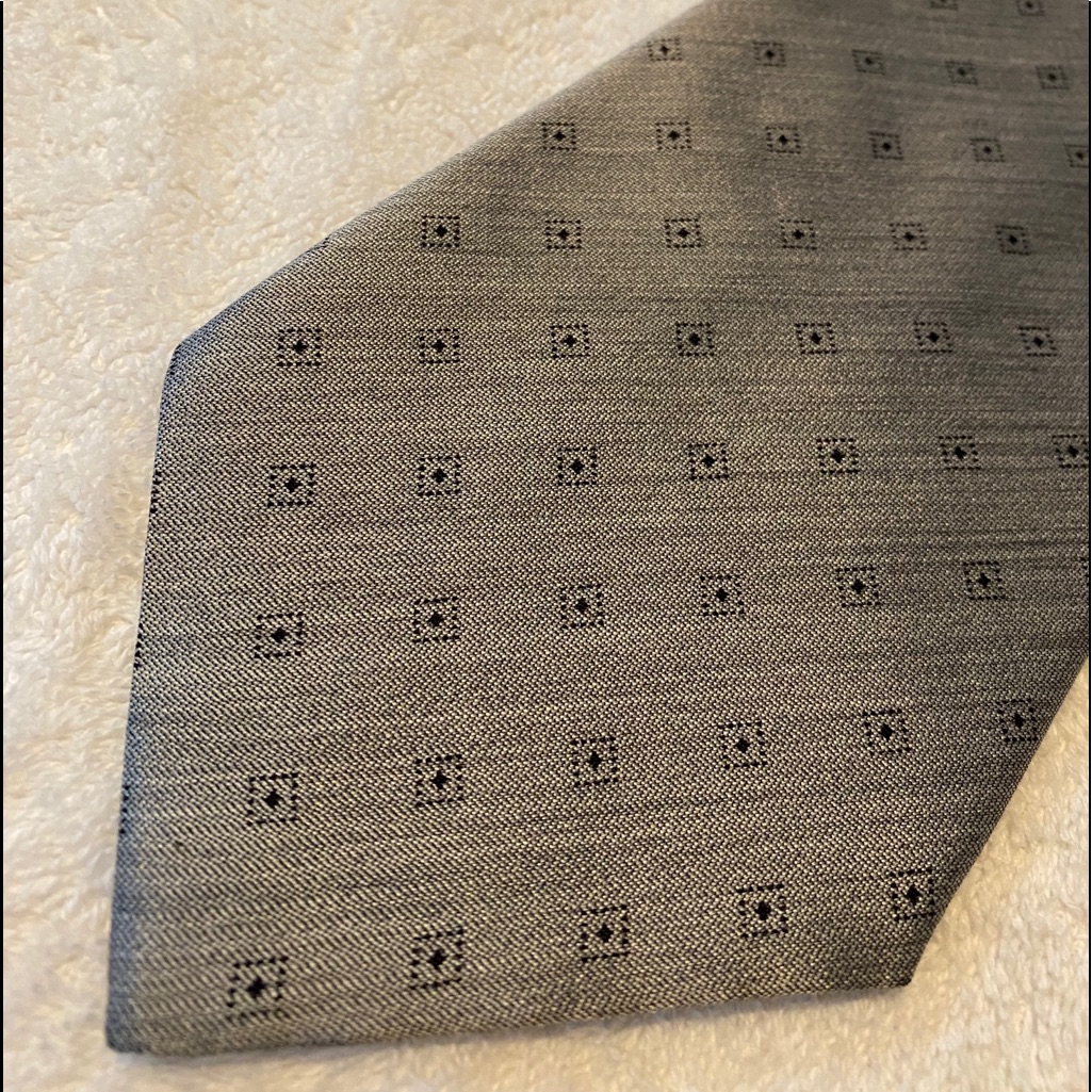Brand New Corporate Power Tie By Geoffrey Beene